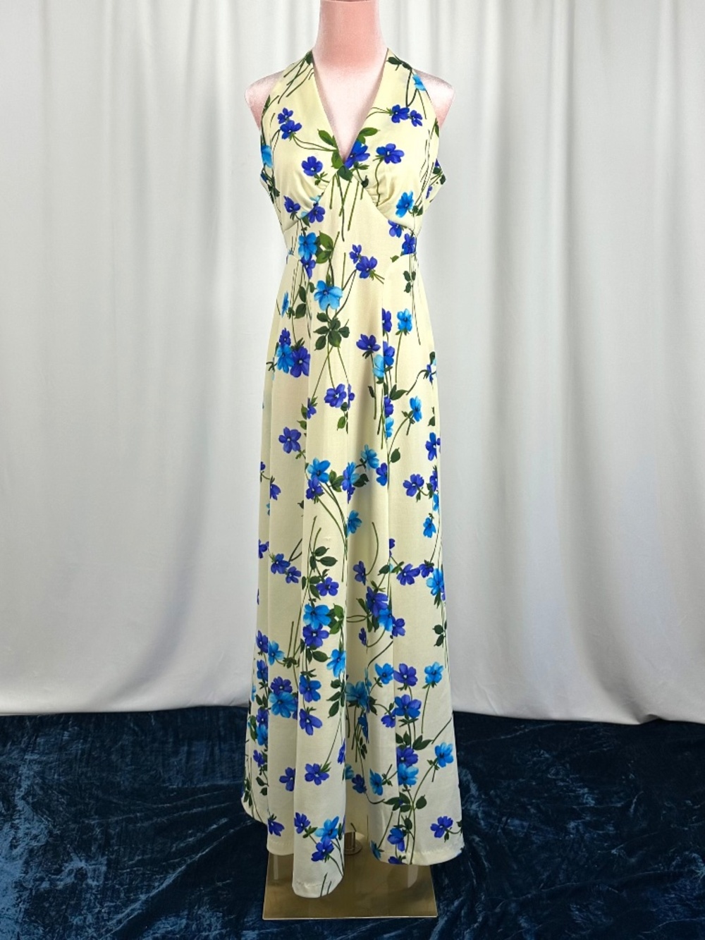 Vintage Nancy G Union Made Canada Floral Halter Maxi Dress M/L